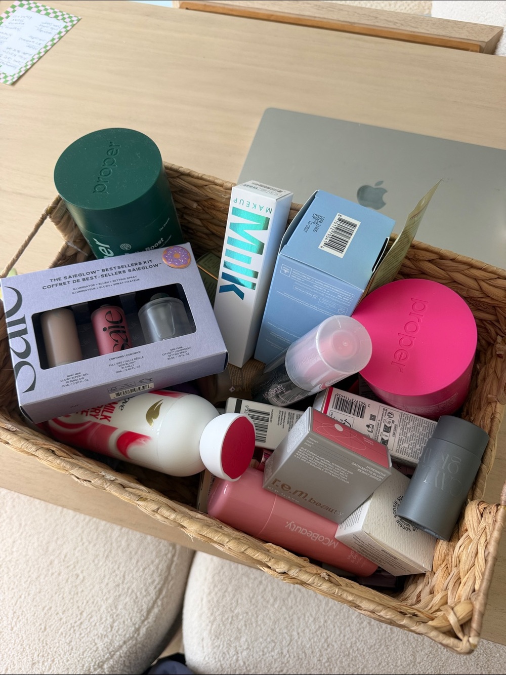 Makeup/skincare bundle